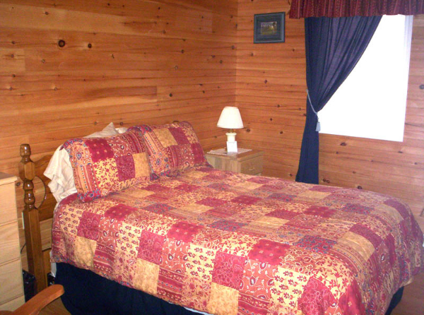 c2-bedroom-2-wheelchair-bedroom-with-a-double-bed-bedding-and-curtain-colors-not-as-seen-new-photos-to-come-in-spring-2012